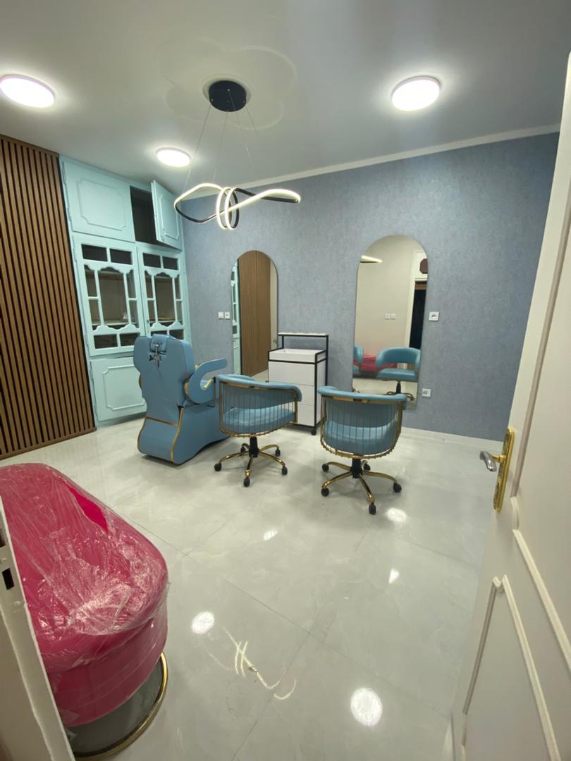 فروشگاه تجهیزات آرایشگاهی و اداری فرهنگ نوین در آمل